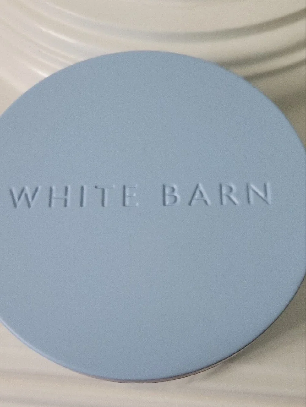 White Barn Blue Sun-Drenched Linen Scented Jar Candle 3 Wick